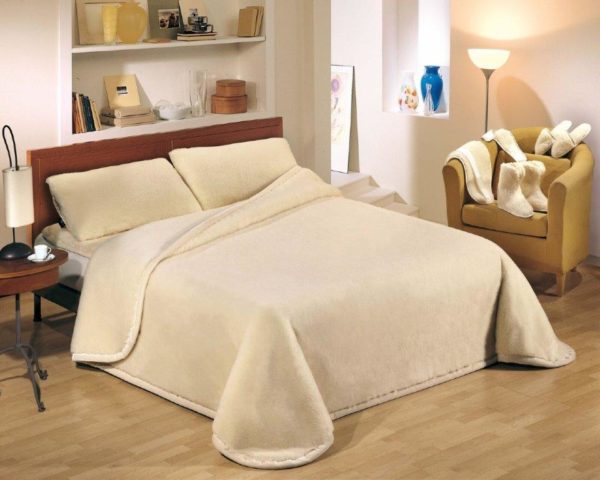 COUVERTURE LAINE 100% MERINOS